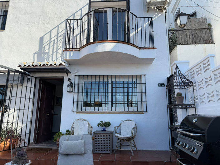 Image No.4-3 Bed Townhouse for sale