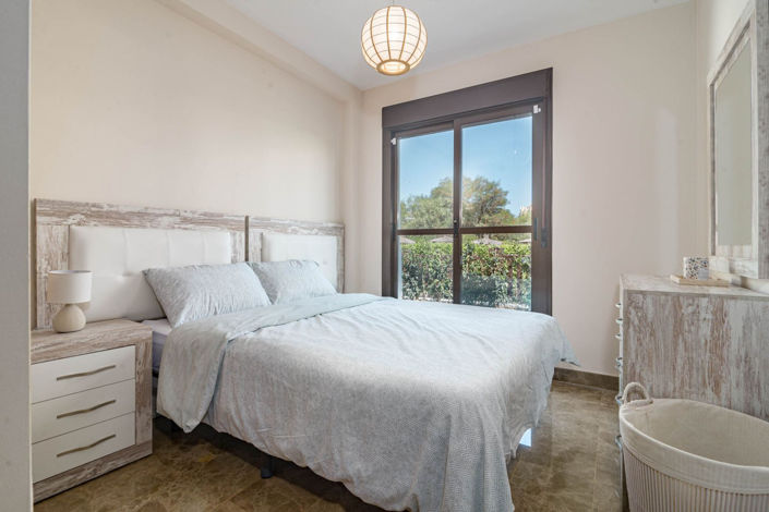 Image No.15-2 Bed Apartment for sale