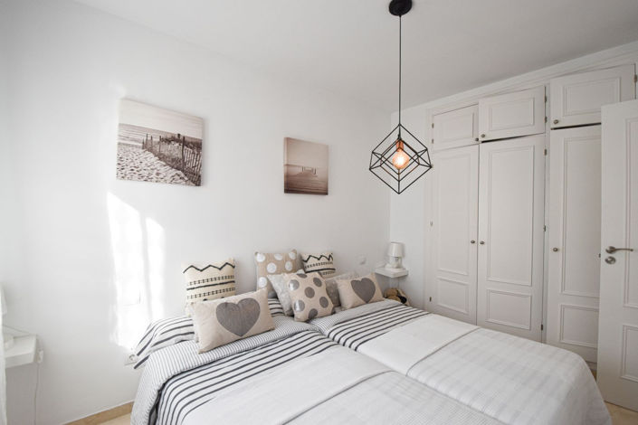 Image No.14-4 Bed Townhouse for sale