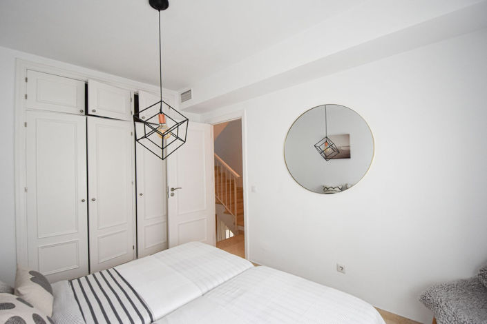 Image No.15-4 Bed Townhouse for sale