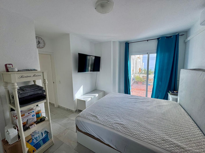 Image No.12-2 Bed Apartment for sale
