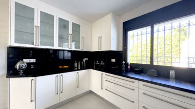 flnuntj5lud15-11d12f2f454f2f5e9b981fdd8b901d5