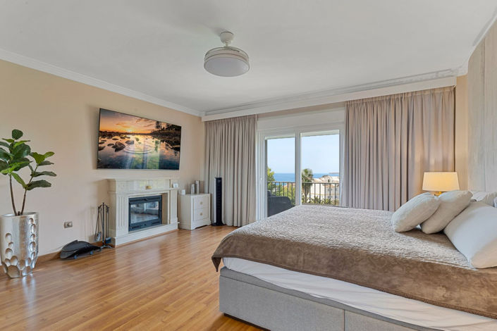 Image No.13-6 Bed Villa for sale