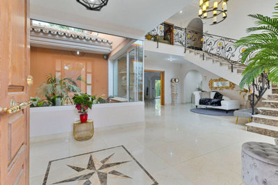 6nsz6kgoa677-aa4cc561180b369757c0bb4af9886cd3