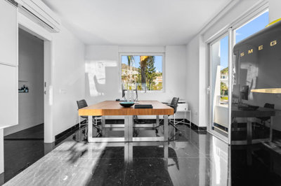 cj881ritf0f36-be7efbbd8b294061d3f27cb7c37865b