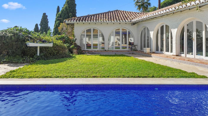 Image No.3-5 Bed Villa for sale