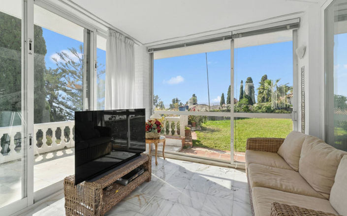 Image No.8-5 Bed Villa for sale