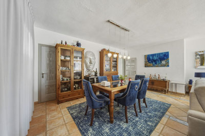 g8aijucgdqs8-e64a9055bba3e77ac8aca3b893cdf826