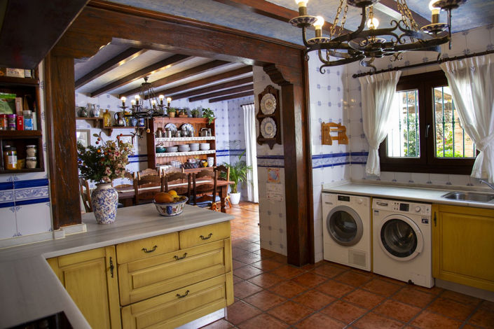 Image No.16-6 Bed Villa for sale