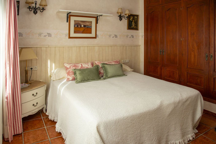 Image No.21-6 Bed Villa for sale