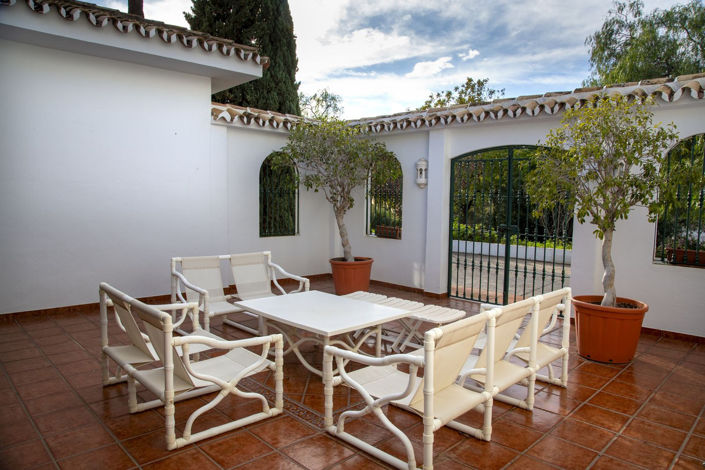 Image No.5-6 Bed Villa for sale