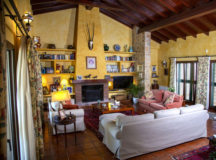 Image No.7-6 Bed Villa for sale