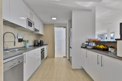 fhcvemk31us12-53013098fcab6c38b1379cd33298e05