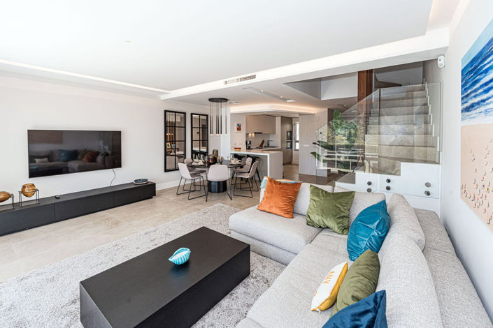 Image No.10-3 Bed Townhouse for sale