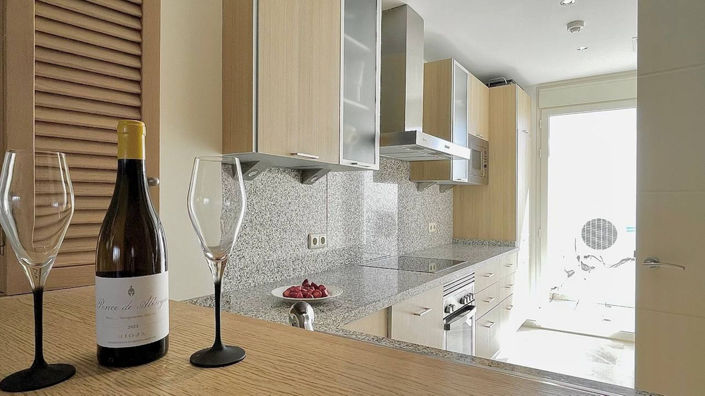 Image No.10-3 Bed Townhouse for sale