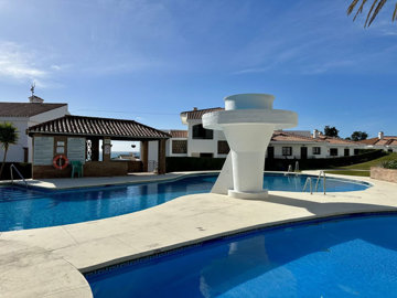 g66nrgwad0o31-5e8b9eb86a2d455eeaf43a7bbf3ccd1