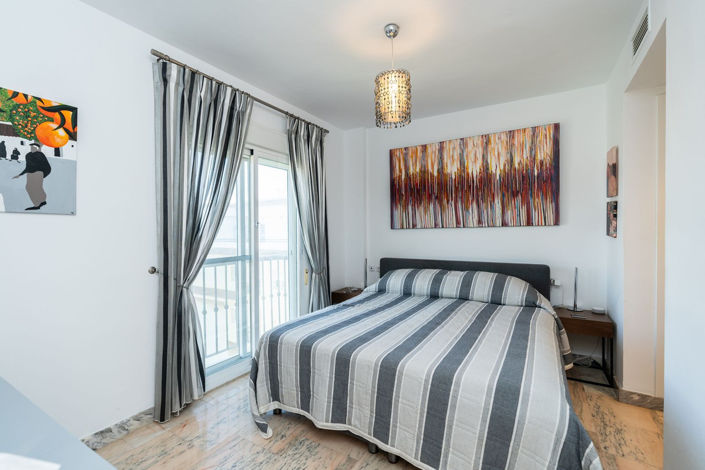 Image No.10-3 Bed Apartment for sale