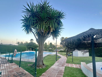 jqobttt7s838-9b9a71c4c46e127e5c6f91a74b158396