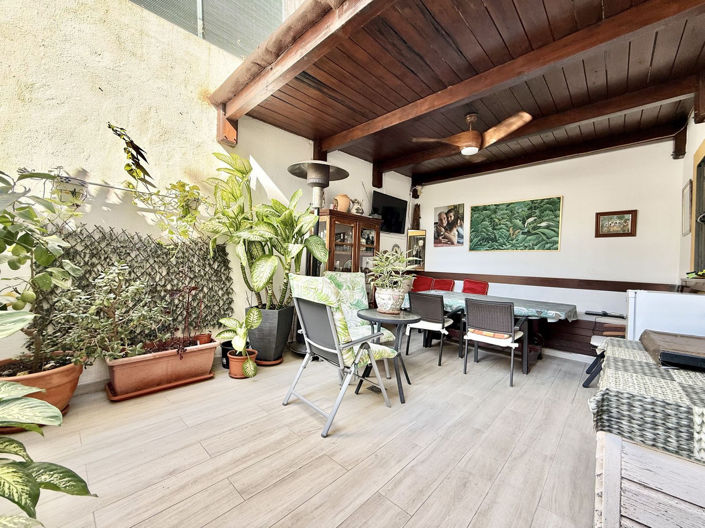 Image No.2-4 Bed Townhouse for sale