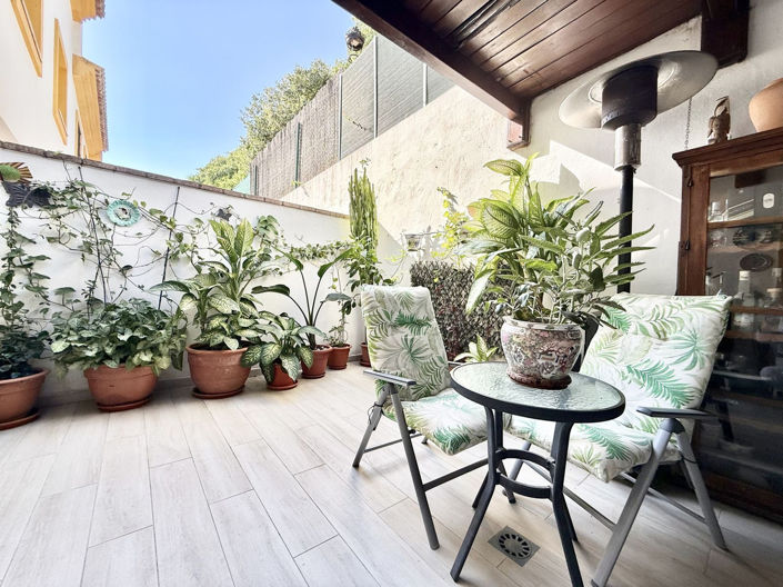 Image No.5-4 Bed Townhouse for sale