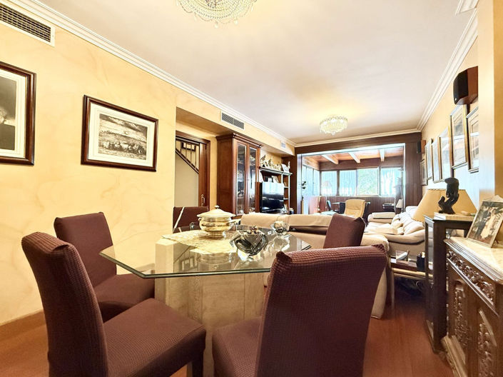 Image No.9-4 Bed Townhouse for sale