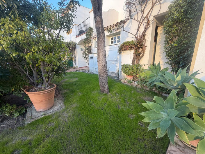 Image No.2-Maison de ville de 4 chambres à vendre à Estepona