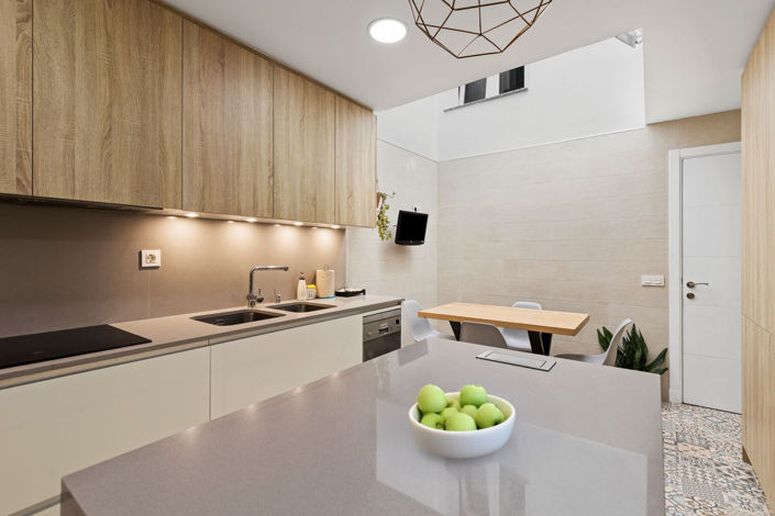 Image No.10-4 Bed Villa for sale