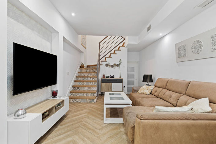 Image No.5-4 Bed Villa for sale