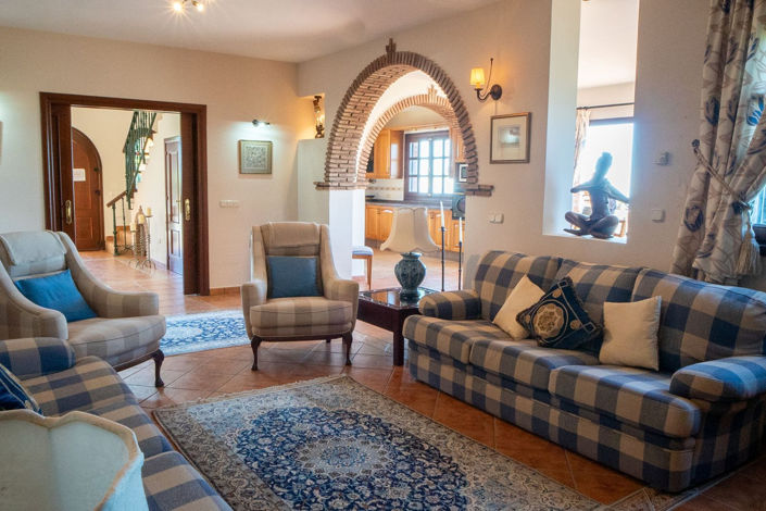 Image No.9-6 Bed Cortijo for sale