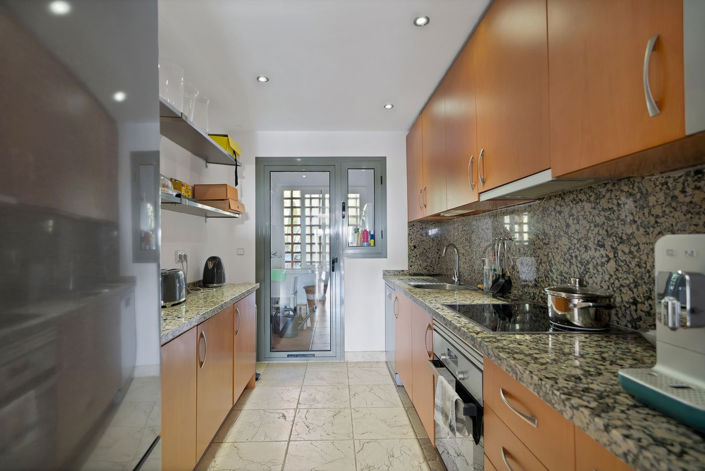 Image No.11-2 Bed Apartment for sale