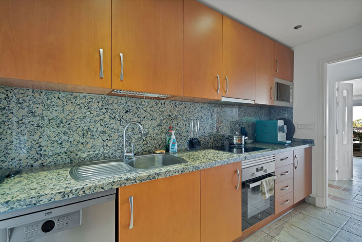 Image No.12-2 Bed Apartment for sale