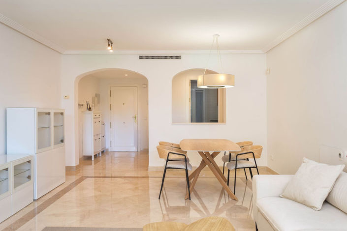 Image No.9-3 Bed Apartment for sale