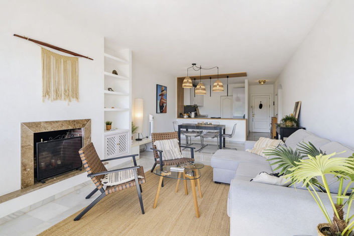 Image No.10-2 Bed Apartment for sale