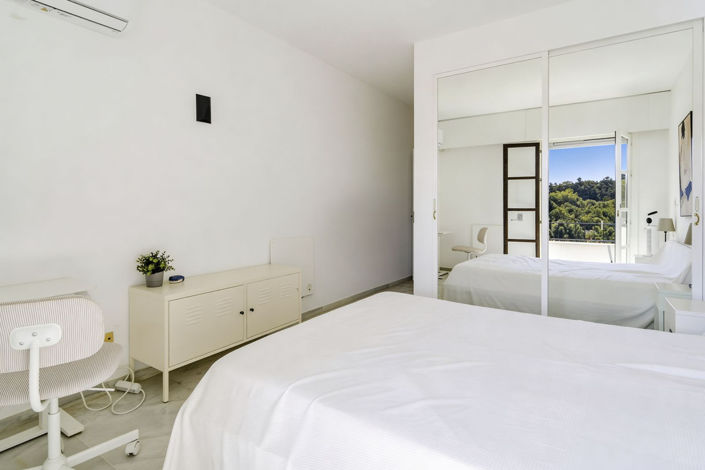 Image No.16-2 Bed Apartment for sale