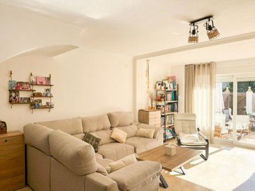 tx4ksbn1it4-c23c0f86247804fa50226aecd8b0b2c8