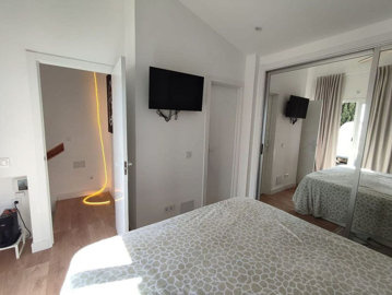 v1fvuf6j0y13-5fd73dea700db77384c091ca9818b1a9