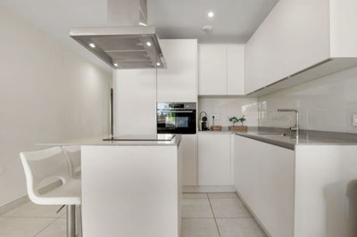 4tr2rot5uki11-20939a0134ad724a8cb2a801094d15a