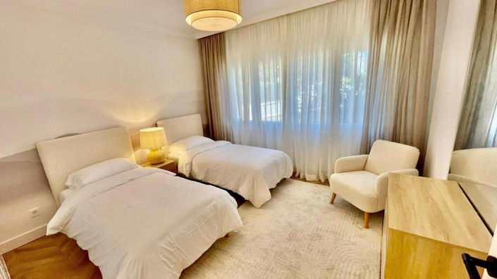 Image No.13-3 Bed Apartment for sale