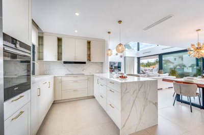 syc7d8sipk7-aa4cc561180b369757c0bb4af9886cd3