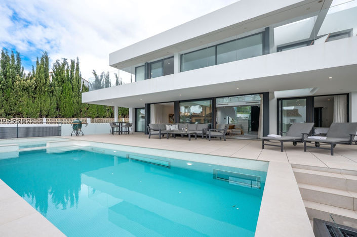 Image No.6-Villa de 5 chambres à vendre à San Pedro de Alcantara