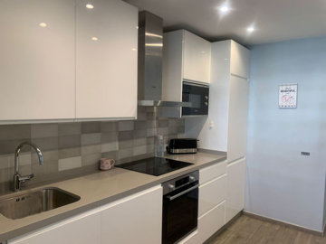 q9wl9lpl2u17-dd5fcd4f0eb487dfa3803f7e20814c0e