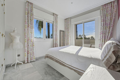 rjih3rqub4918-cc72f169493c096e712837ff5d8b6e4