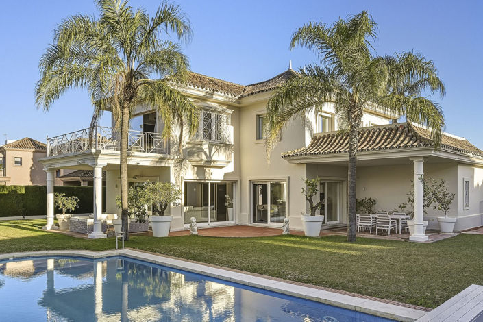 Image No.2-Villa de 5 chambres à vendre à Guadalmina