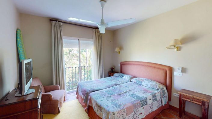 Image No.12-Appartement de 4 chambres à vendre à Guadalmina