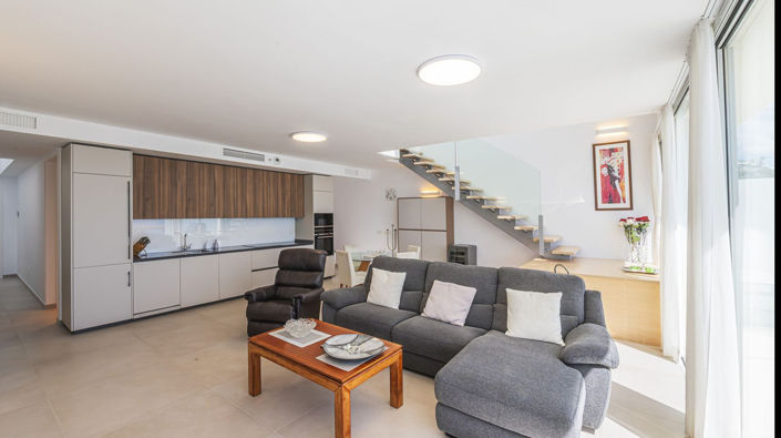 Image No.9-3 Bed Penthouse for sale