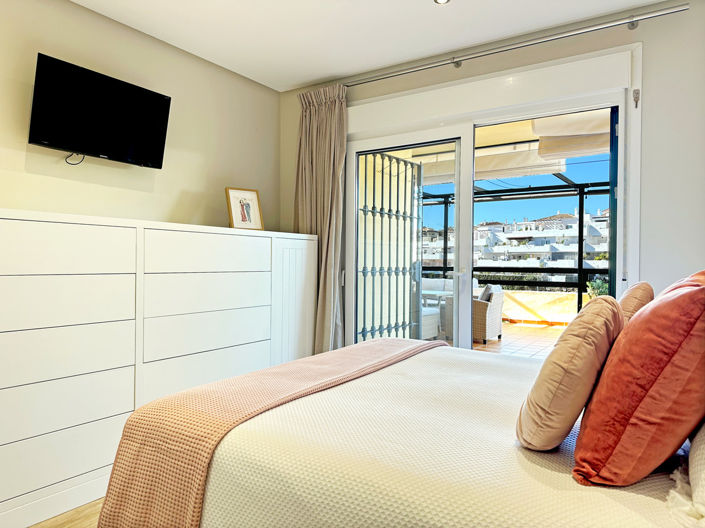 Image No.16-2 Bed Apartment for sale