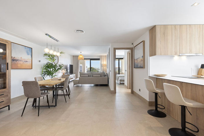 Image No.8-3 Bed Apartment for sale