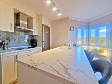 tf7wghflgzg4-c23c0f86247804fa50226aecd8b0b2c8