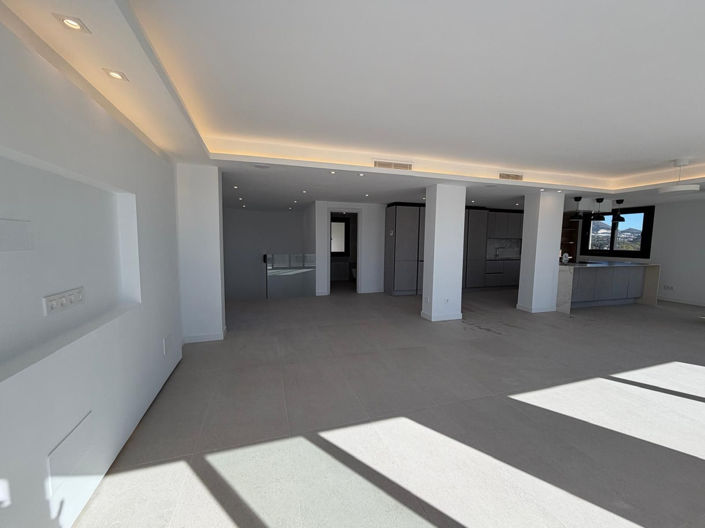 Image No.9-3 Bed Villa for sale