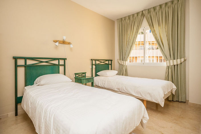 Image No.8-3 Bed Apartment for sale